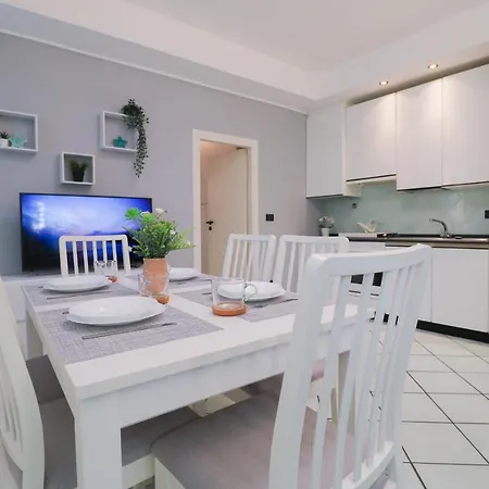 H11 Casino - Centro - Parcheggio شقة *