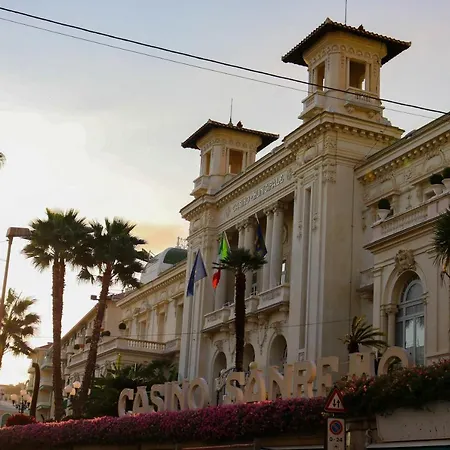 H11 Casinò - Centro - Parcheggio Appartamento *